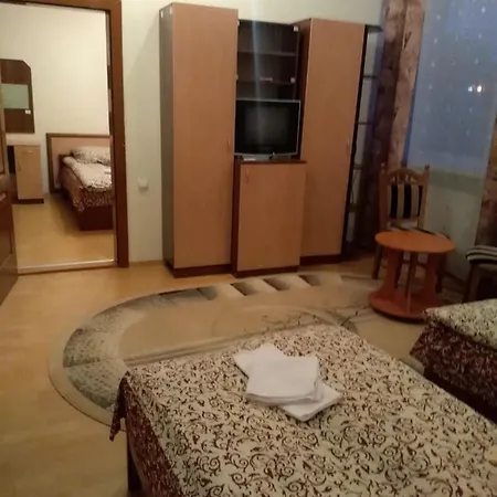 Hotell Готель Цімбор Slavske