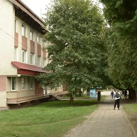 Hotel Готель Цімбор *